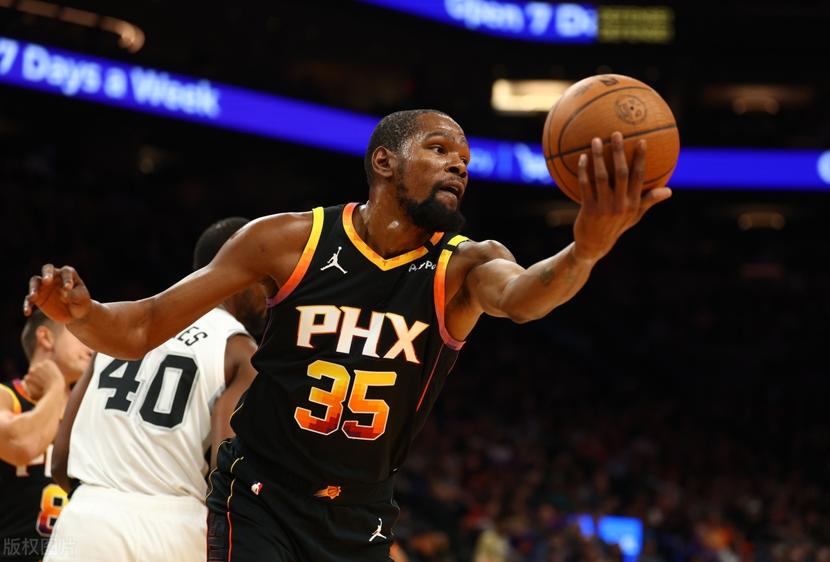 爱游戏在线-篮网逆转太阳,杜兰特点燃赛场