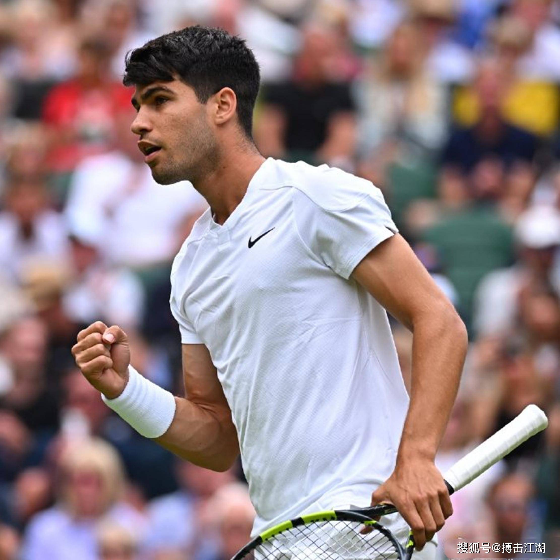 爱游戏官网-温网完胜戴维斯杯,鲁德高光表现