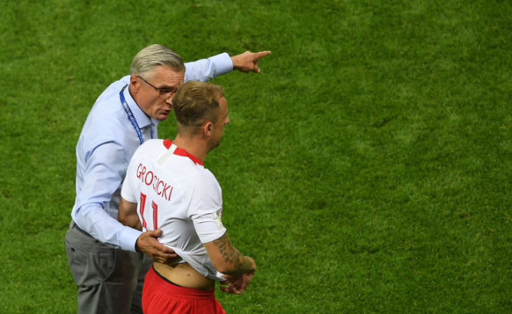 爱游戏在线-波兰队轻取法国队,马龙点燃赛场