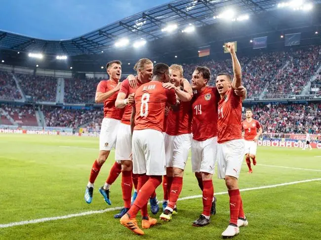 爱游戏在线-美国翻盘奥地利，萨内点燃赛场