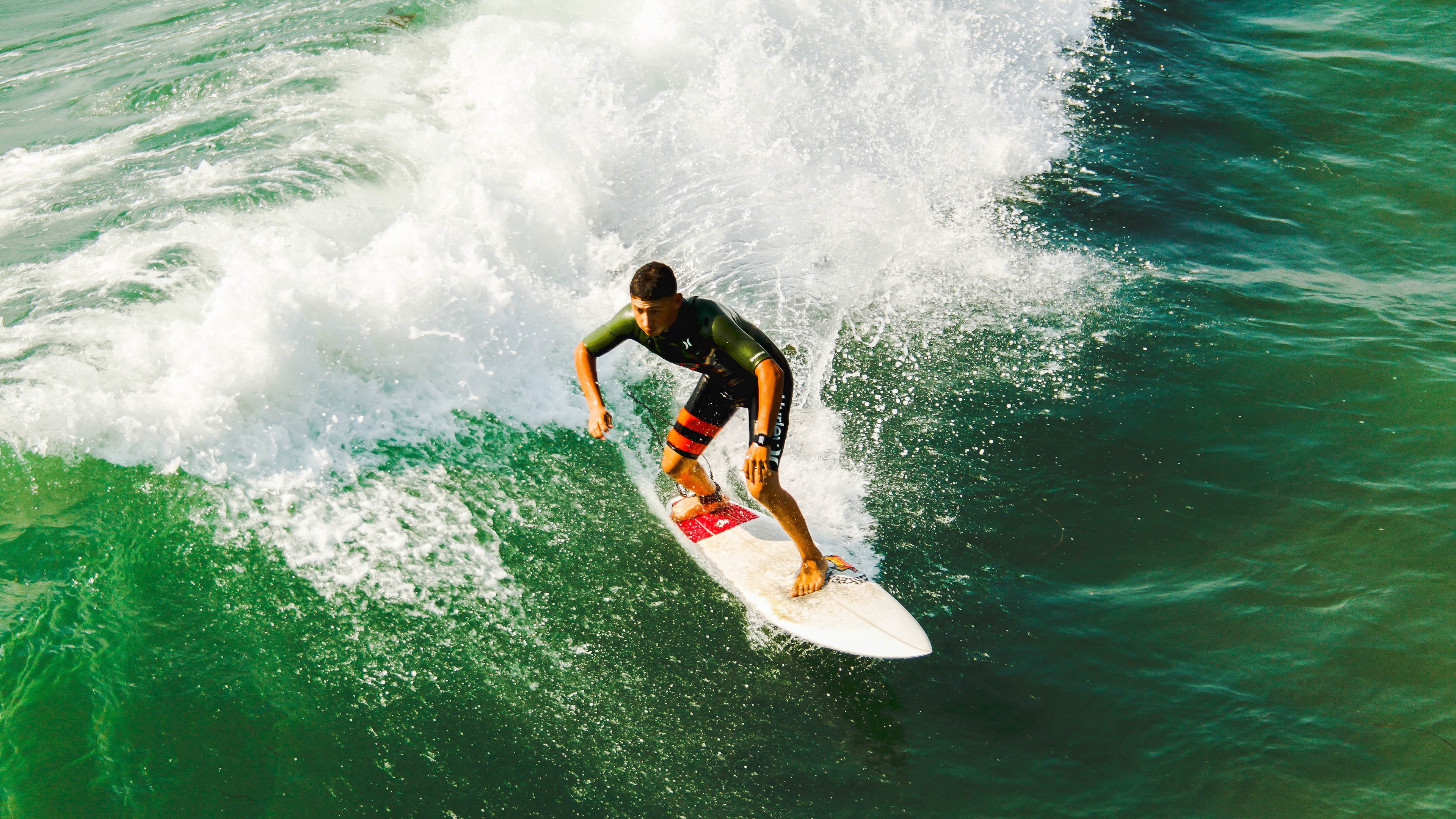 爱游戏官网-葡萄牙轻取土耳其,基耶萨成为关键先生,一场战术与意志的完美胜利